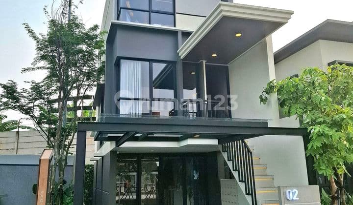 Rumah 3 Kamar Tidur Modern 3 Lantai Cantik Dekat Bsd