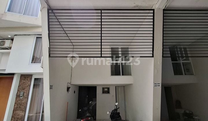 Rumah Modern Minimalis Siap Huni Di Kalibata Jaksel