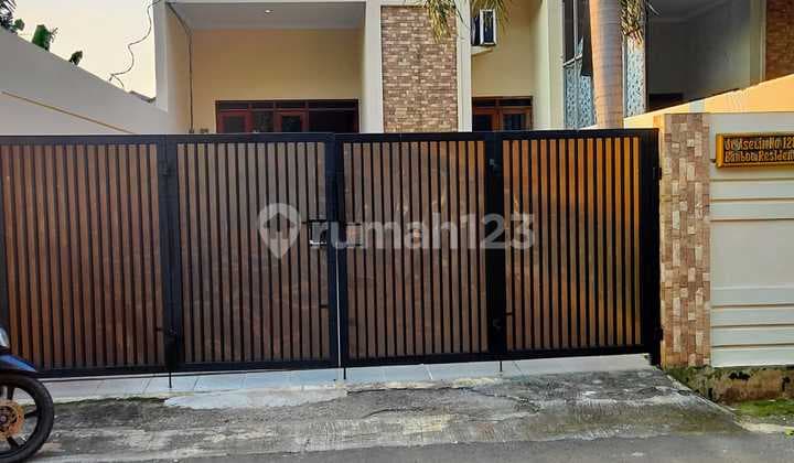 Ready-to-Occupy House in Jagakarsa, South Jakarta