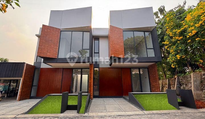 Modern Cantik Dalam Cluster Dekat Bintaro Exchange