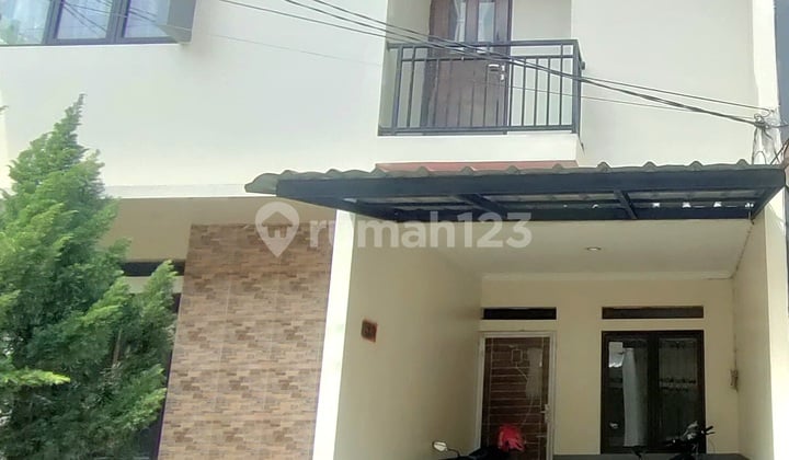 Rumah 2 Lantai di Cirendeu Dekat MRT Lebak Bulus