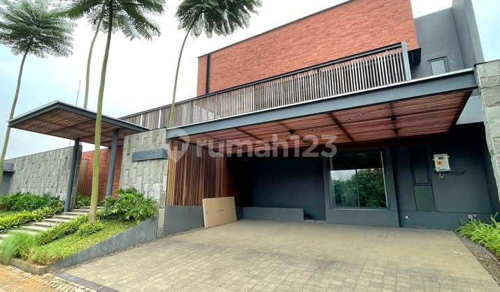 Rumah Mewah Dalam Cluster di Selatan Jakarta