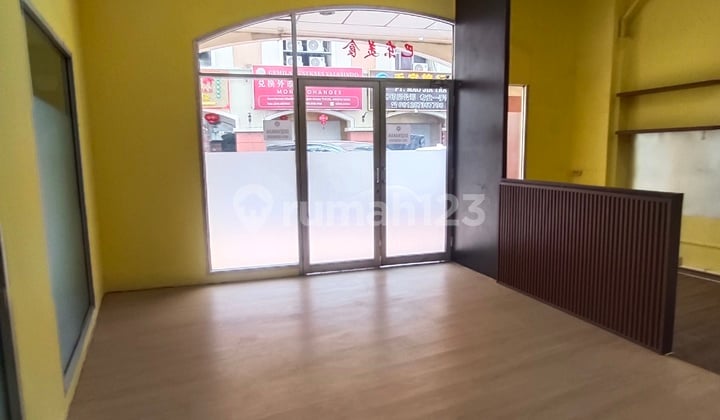 Kios di Lobby Apartemen Mediterania Gajah Mada Luas 28M² Siap Pakai