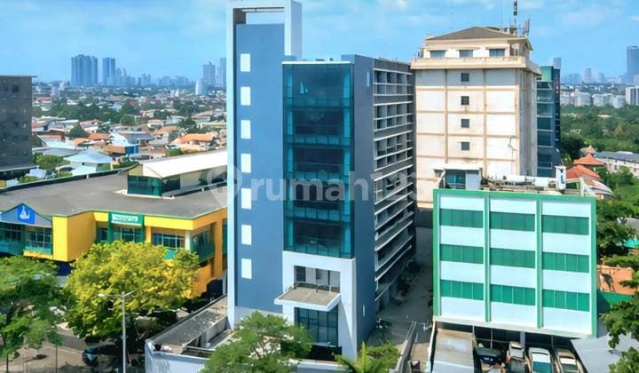 Gedung 7 Lantai Baru Lokasi Strategis Dekat Tol Dalam Kota di Mampang