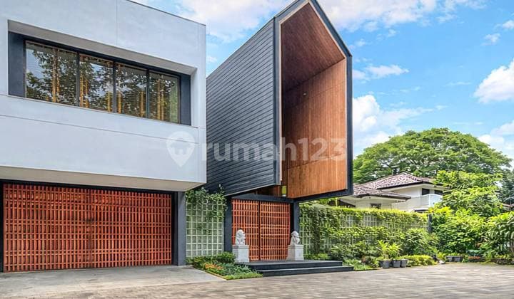 Brand New House 2 Lantai Mewah di Kawasan Premium Kebayoran Baru