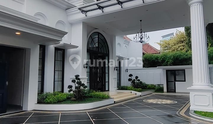 Rumah Brand New Menteng American Classic