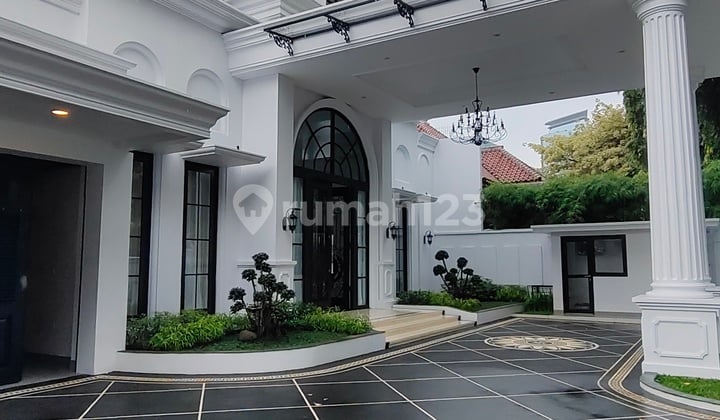 Rumah Brand New Menteng American Classic