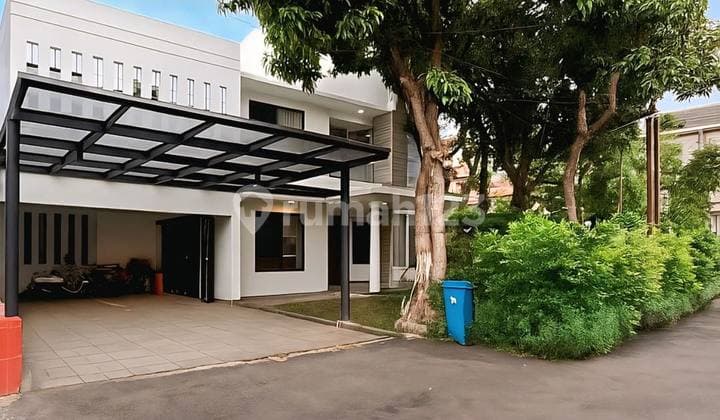 House in Complex Near CBD in Mampang