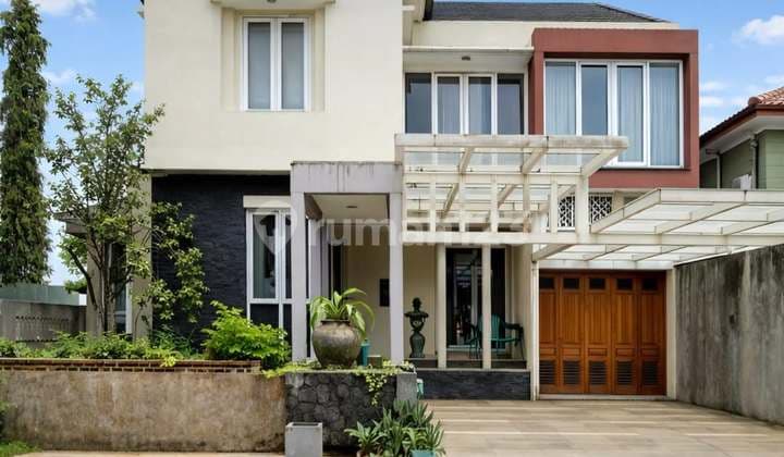 Bangunan 2 Lantai Dalam Komplek Semi Furnished di Bentaro Sektor 8 Tangsel