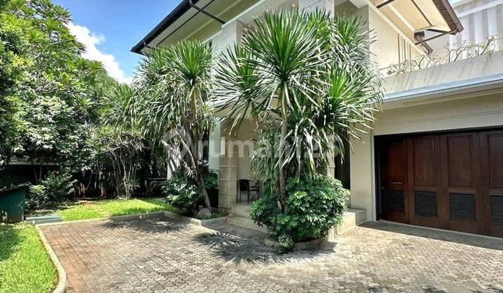 Rumah Cantik Dalam Komplek di Duren Tiga