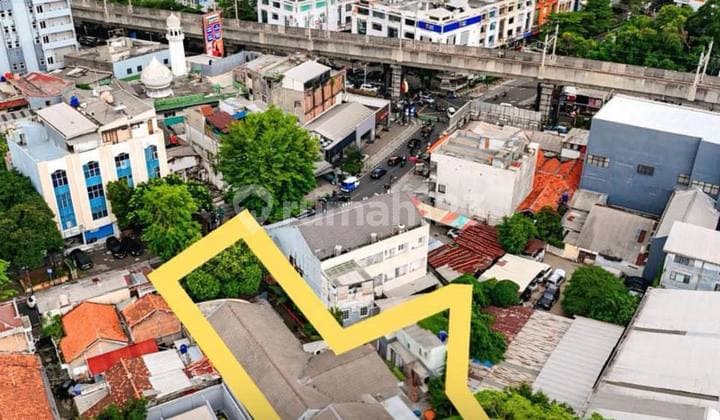 Gedung untuk Usaha Lokasi Strategis di Fatmawati Jakarta Selatan