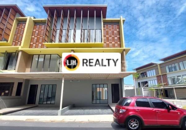Disewakan Rumah 3 Lantai Di Perum The Icon Central