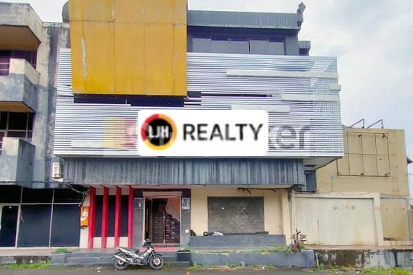 Ruko Lucky Permai Nagoya Hook 3 Lantai