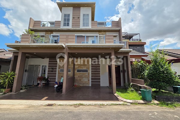 Dijual Rumah di Beverly Green, Batam Centre