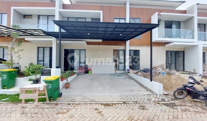 Dijual Rumah di Lavish Hill, Batam Centre
