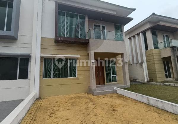 Dijual Rumah 2 Lantai di The Summer Residence