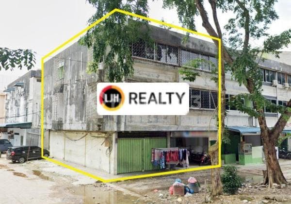 Ruko Gandeng Hook untuk Tempat Usaha di Ruko Bumi Sarana