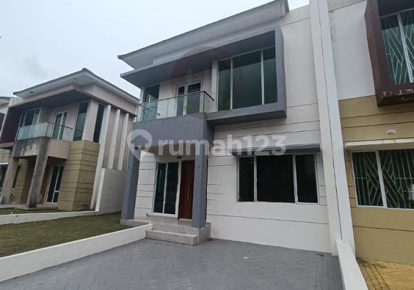 Dijual Rumah 2 Lantai di The Summer Residence