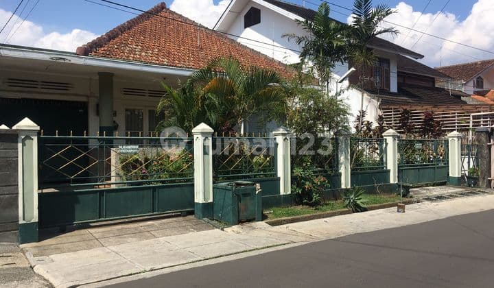 Ready-to-Live Home with SHM Certificate Near Gedung Sate, Gasibu, ITB, Unpad, Dago, Riau