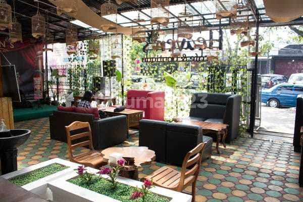 House for Office/Business in a Strategic Commercial Area of Bandung City