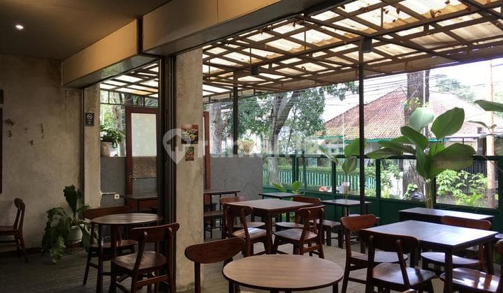 Rumah Plus Cafe SHM Area Dago Juanda Dekat Borromeus Itb Bandung