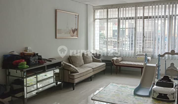 Ruko Bagus Siap Pakai Strategis di Fatmawati