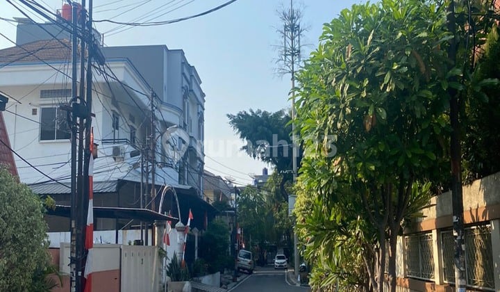 Rumah Siap Huni Rapih, Terawat di Petojo, Jakarta Pusat