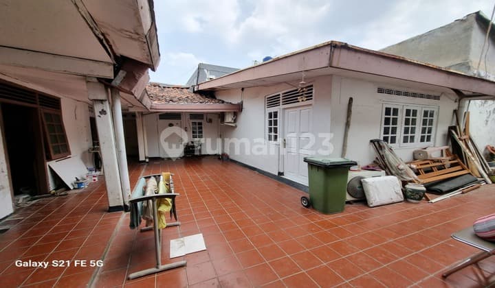 Rumah Lama Hit Tanah Loaksi Strategis, Senin Jakarta Pusat