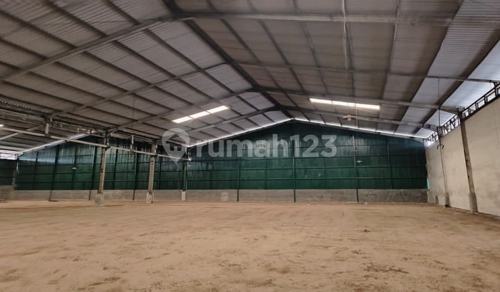 Gudang Siap Pakai Di Karawaci, Uk 55x42m2