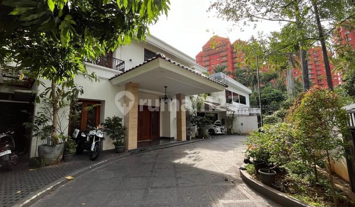 Rumah Bagus Prime Area 2 Lantai. Pondok Indah