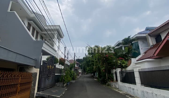 Murah Rumah Hit Tanah. Gudang Peluru. Bebas Banjir