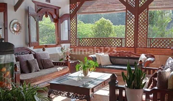 Villa bagus di Cilember siao huni