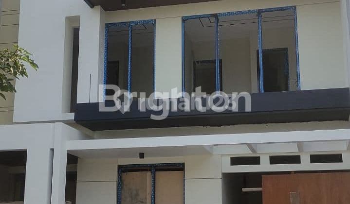 Rumah modern minimalis siap huni Woodland Citraland utama dekat pasar