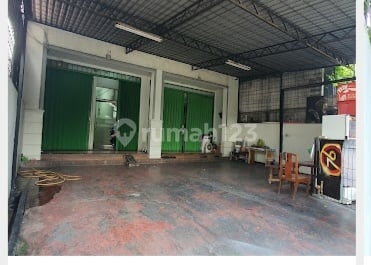Dijual Cepat Dua Ruko Gandeng Tiga Lantai Dimeruya Selatan
