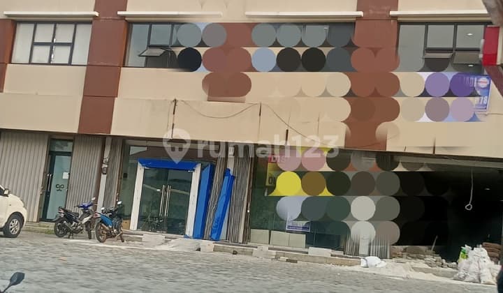 Tiga Ruko Gandeng Di Kemanggisan Jakarta Barat