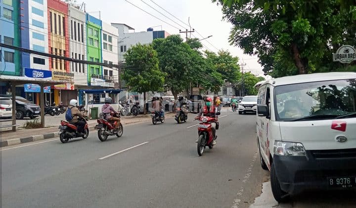 Dijual Rumah Tua Hitung Tanah Saja Dijakarta Selatan