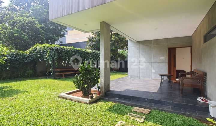 Turun Harga Rumah Cantik Kokoh 2 Lantai di Cibubur