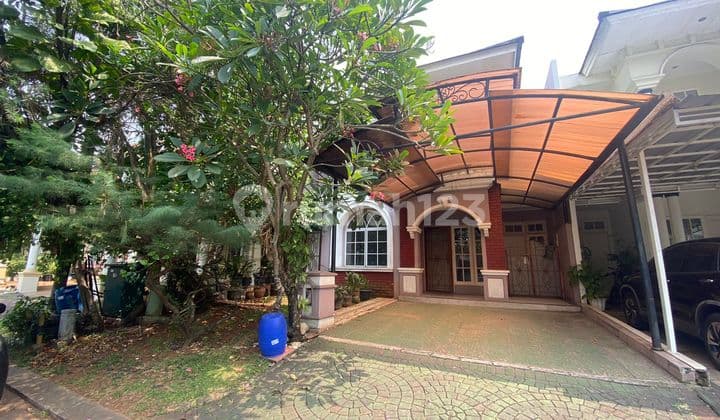 Charming House in the Premier Cluster of Cibubur Tourism City