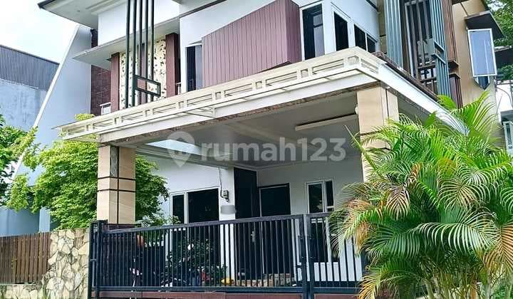 Dijual Rumah Hook 2 Lantai di Vila Dago, Pamulang
