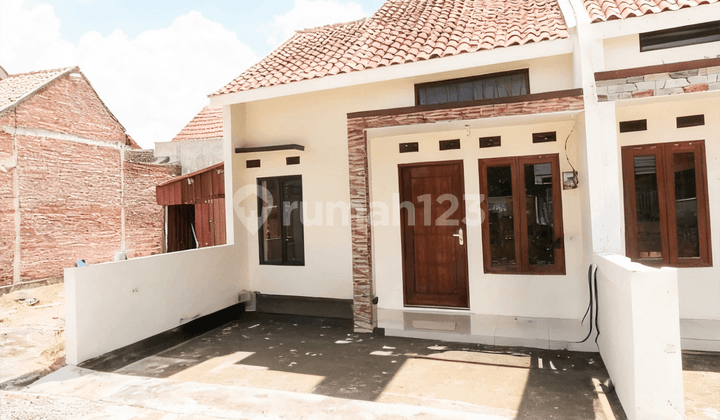 Rumah Pesan Bangun Dekat Kampus Uin Strategis