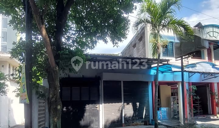 Ruang Usaha lingkungan komersial lokasi dekat stadion manahan