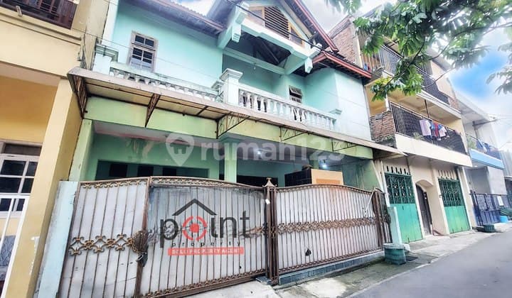 Rumah 2 Lantai kost full penghuni bagus dekat kampus Uns solo