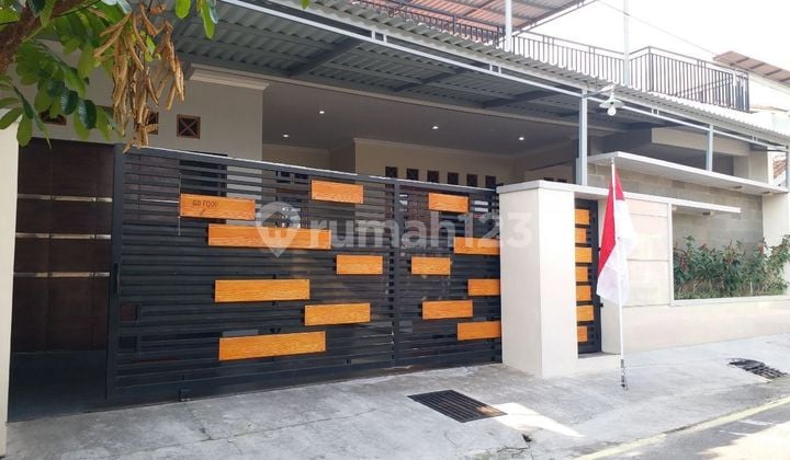 Rumah Elite Premium Kota Solo Dekat Solo Square Mall