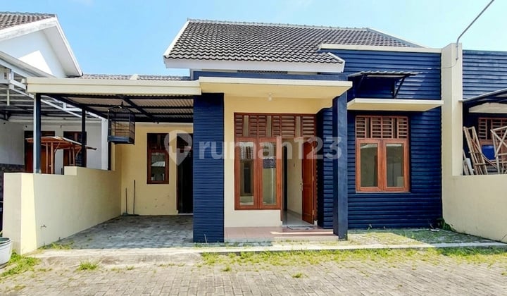 Siap Huni, Rumah, 1 Lantai, Dekat Solobaru,Di Grogol