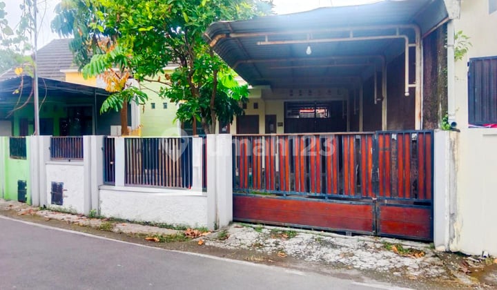 Rumah Bagus Siap Huni Disewakan Lokasi Baturan Colomadu Solo