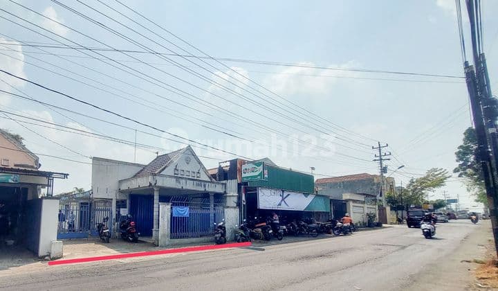 Ruang-usaha Cocok Buat Gudang Atau Kuliner Pingir Jalan Raya