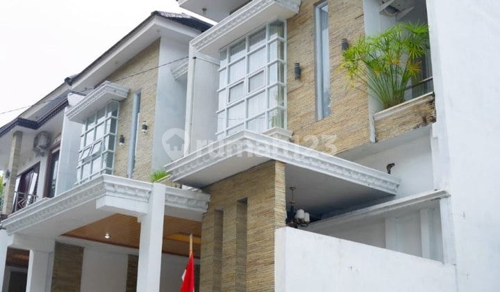 Rumah Mewah di Balecatur Gamping dekat Rajaklana Resto & SPA