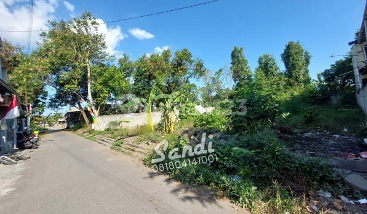 Tanah Lingkungan Pendatang Dan Berkembang Dkt Tvri Dan Batas Kota