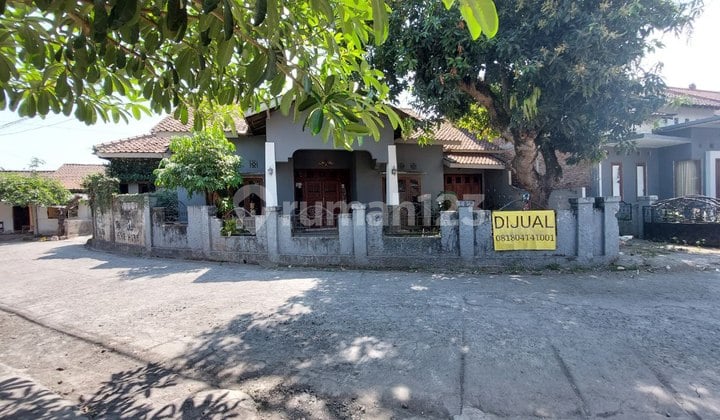 Jual Cepat Rumah Posisi Hook Dekat Billion Coffe