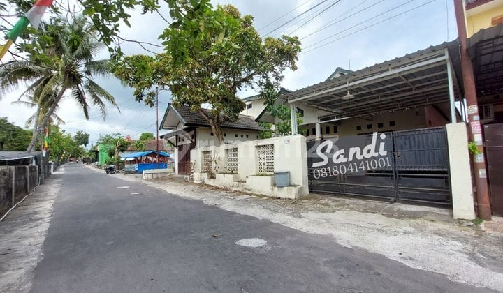 Dijual Rumah di Jakal Km 12 dekat Bento Kopi